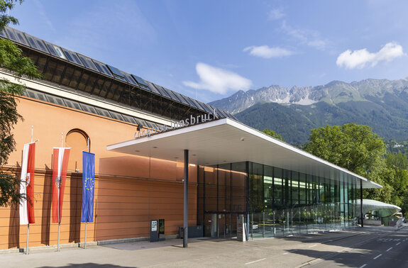 Congress Innsbruck Außenansicht mit Nordkette | © Die Fotografen